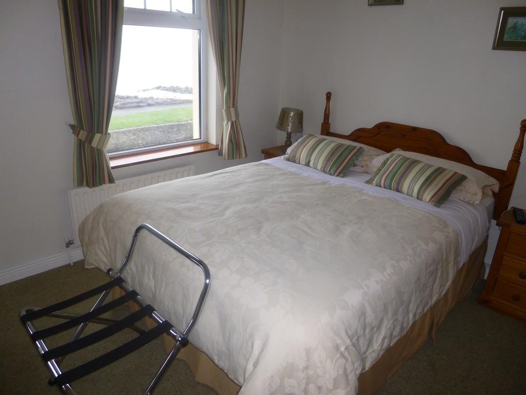 Clifford'S Ocean View B&B Waterville Phòng bức ảnh