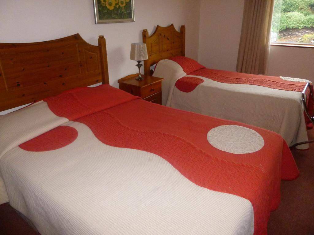 Clifford'S Ocean View B&B Waterville Phòng bức ảnh
